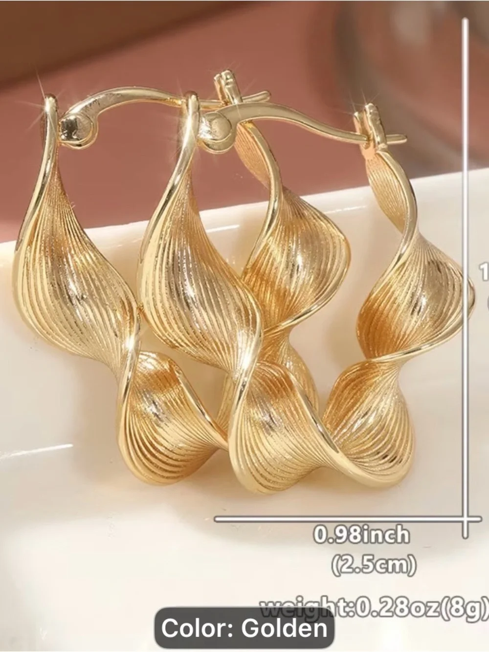 Vintage Hollow Golden Sculpted Wave Hoop Earrings - Women Jewelry